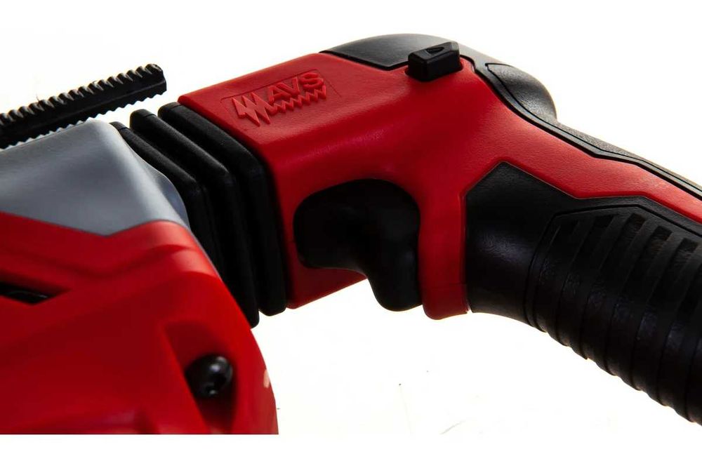 Перфоратор Milwaukee PLH 28 XE