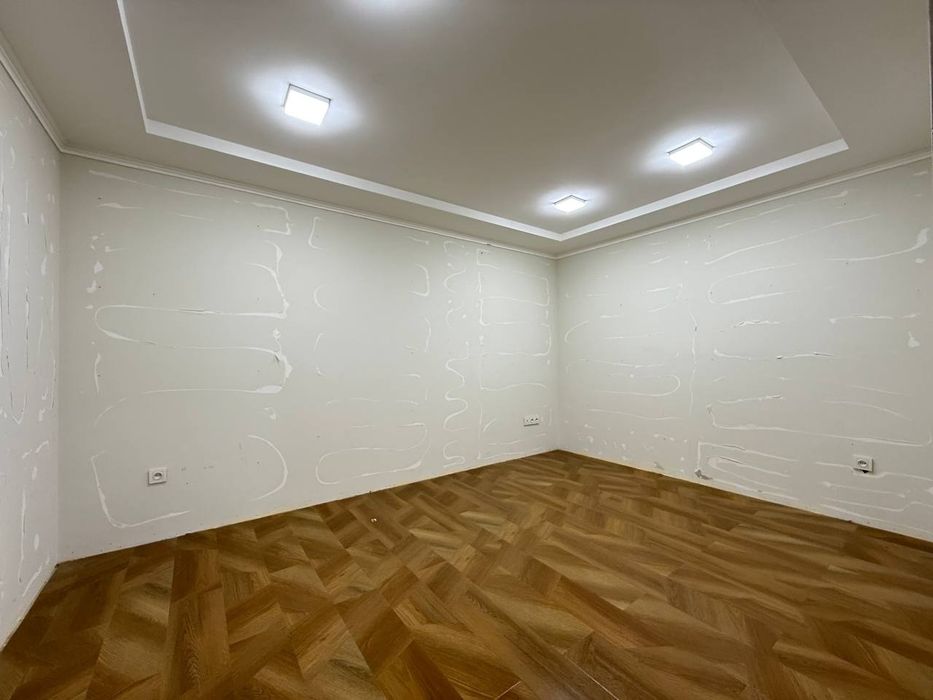 Аренда помещения на Ц-7 Мирабаде Ор Цум