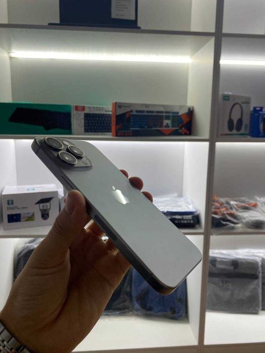 iPhone 15 Pro Max, 256 GB