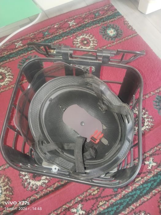 Продам скутер ск8