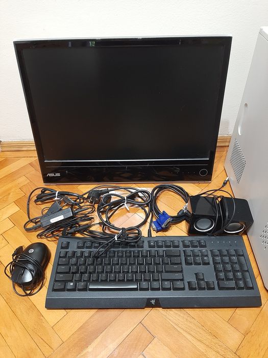 Vand UC pc, AMD RYZEN 5-5000,3,6GHZ,RAM8G,hard SSD 480G,HDD 512G.