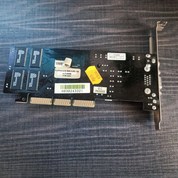 Placa video Geforce 4 MX440 AGP