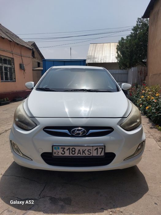 Hyundai accent срочно