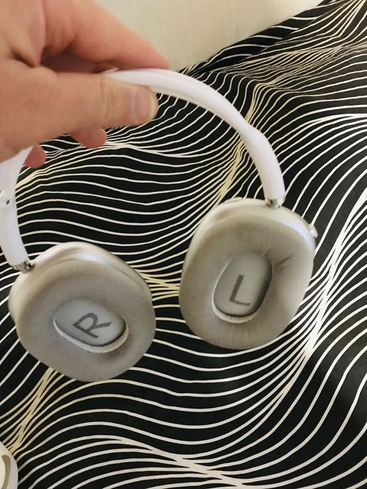 Срочно Продаю airpods max