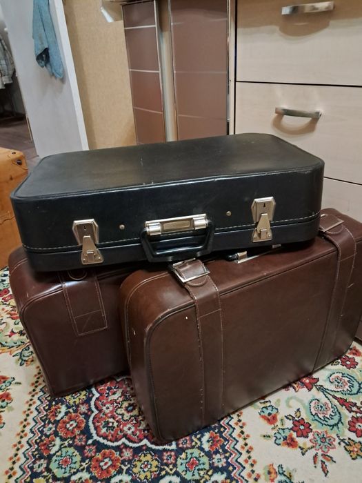 Продам чемоданы раритет дорожные