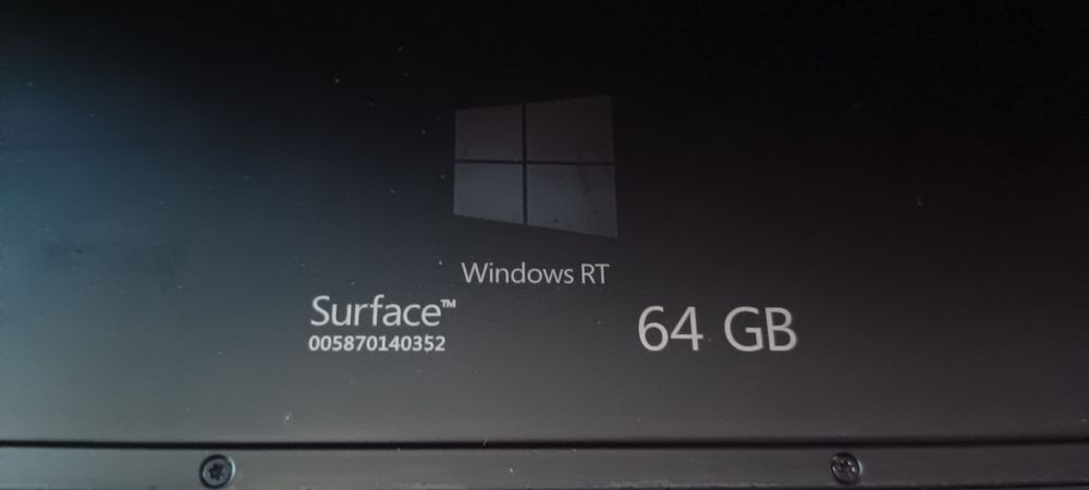 Tableta Microsoft surface cu display spart Botosani • OLX.ro
