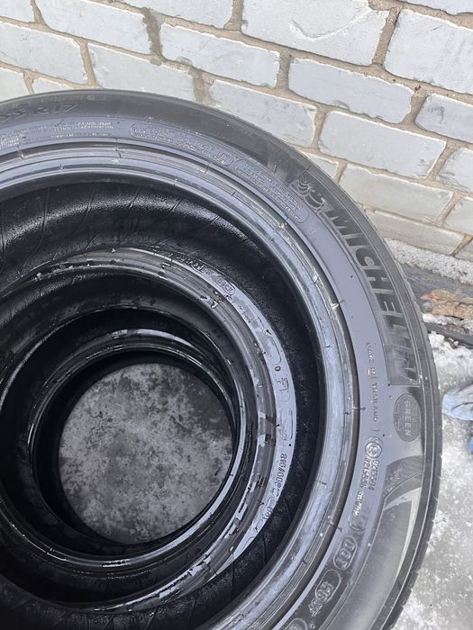 Резина летняя на 17, мишлен