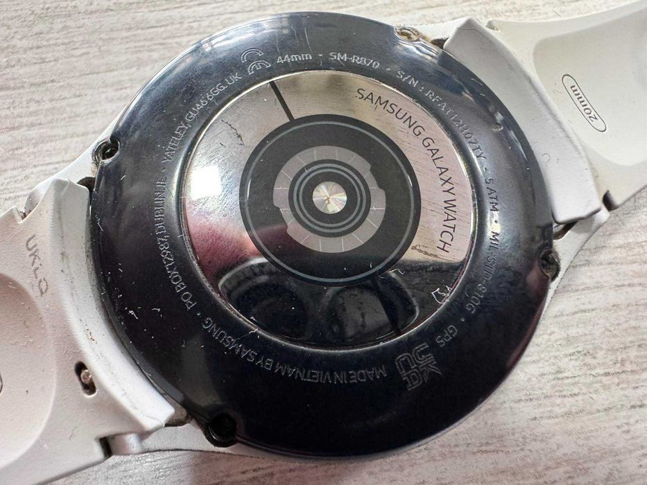 Samsung Galaxy Watch 4 – 44 mm