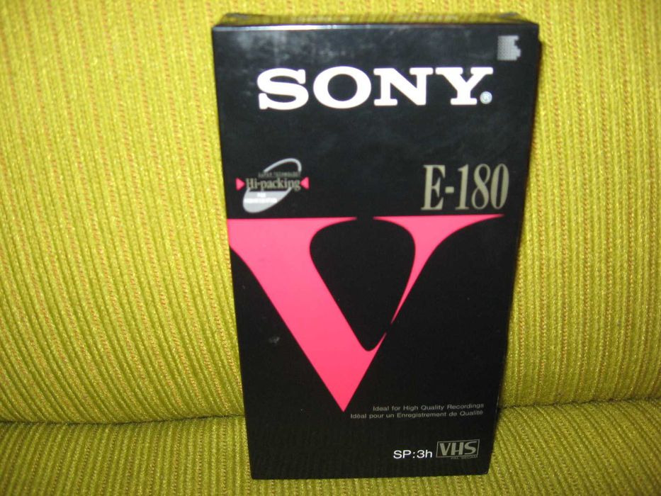 Продам новые Sony и распечатанные видеокассеты NATIONAL в идеале.