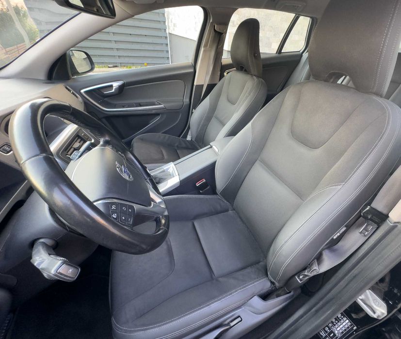 Volvo V60 D3 2.0 Diesel 5 cilindri 136 CP Automată – 2014