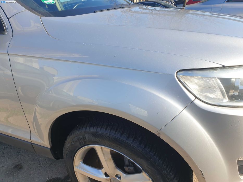 Aripa Dreapta Fata Audi Q7 Non Facelift 2007 - 2010 Culoare Light Silver Metallic LY7W [K1659]