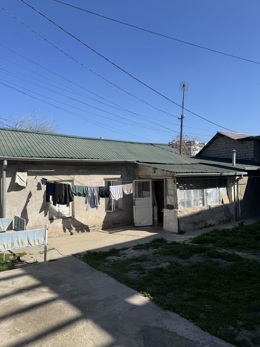 Uy sotiladi 3  sotix