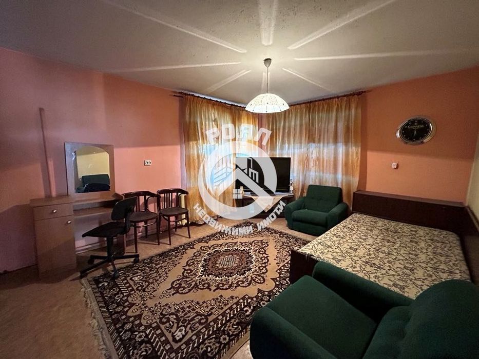 Продава се Къща в с. Йоаким Груево, Област Пловдив - 400 кв.м за 450 €/кв.м - Снимка #10