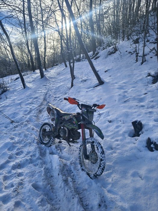 Vând/schimb cross kxd pro Germany  de 140cc