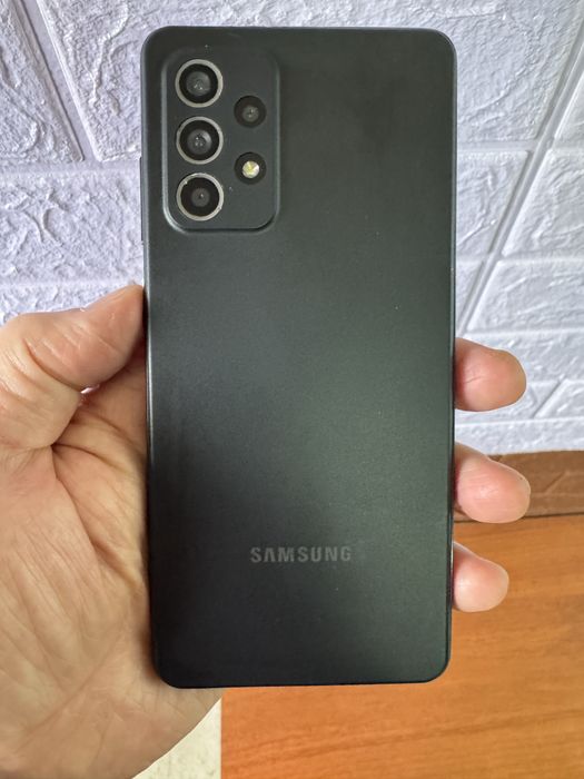 Самсунг А52 256g  2021 года