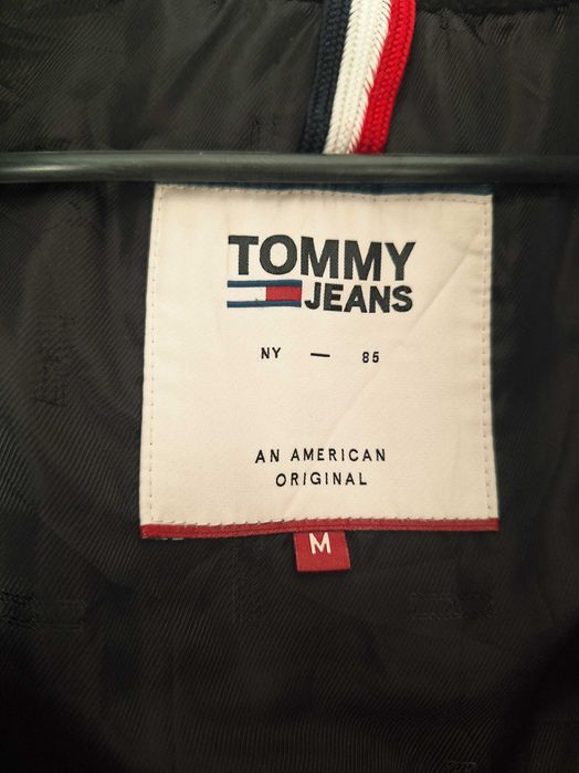 Зимно пухено яке Tommy jeans