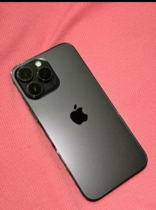 IPhone 12 xolati zur