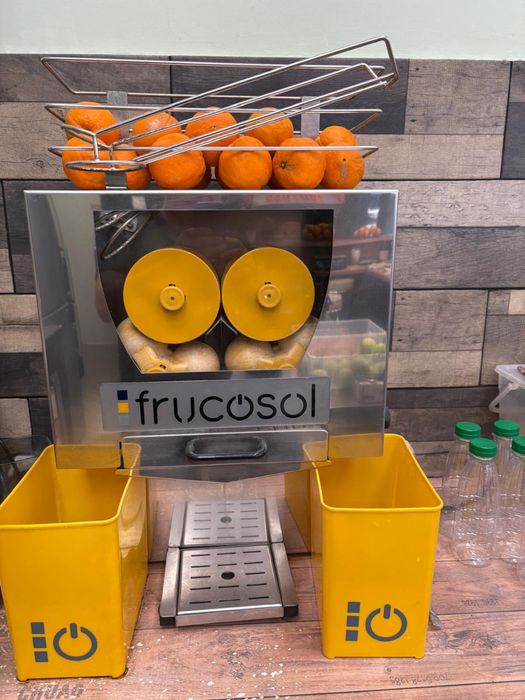 Професионална машина за фреш сок – Frucosol