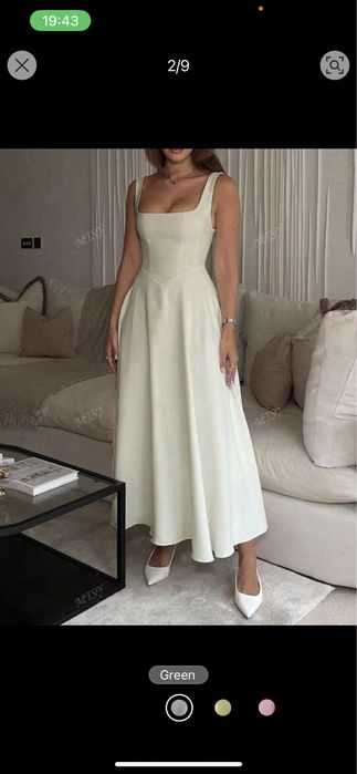 Дамска рокля с къс ръкав