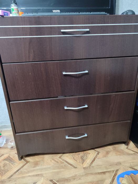 Продам комод для вещей