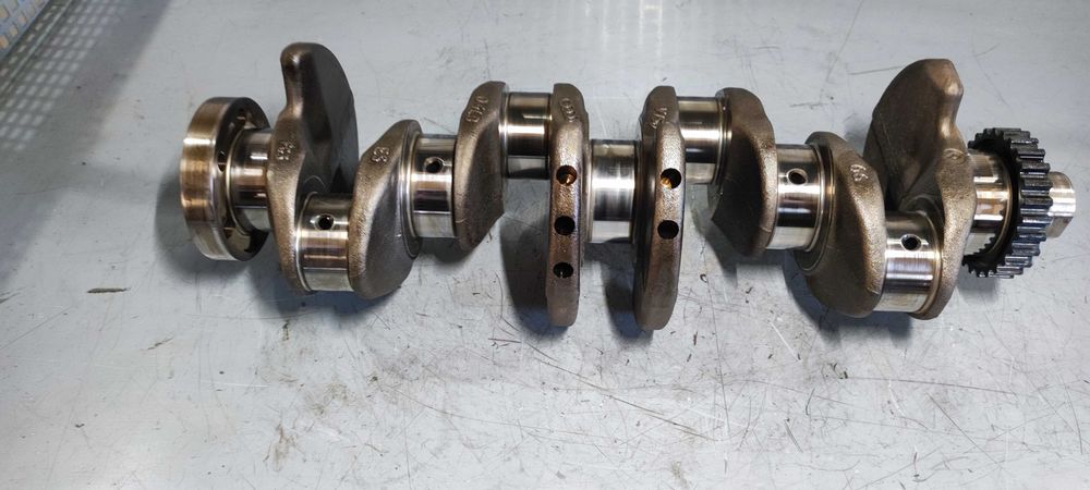 Vibrochen volkswagen vw passat golf 1.6 diesel Euro 6 cod motor CRK