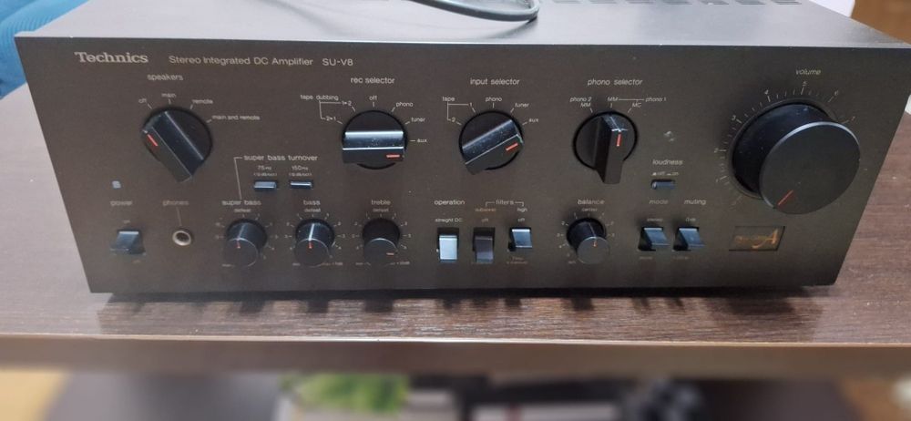 Amplificator Technics SU V8