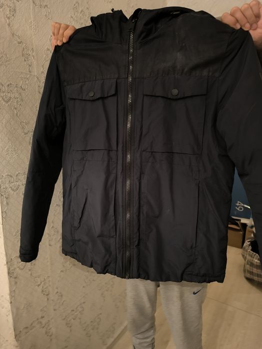 Куртка           продаю