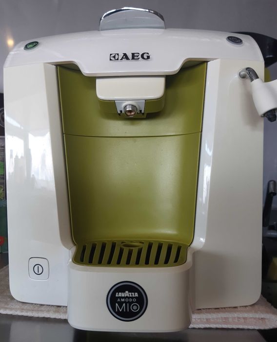 Кафемашина AEG Lavazza Amodo mio