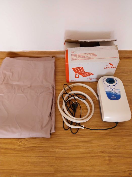 saltea gonflabila cu compresor pentru persoane imobilizate la pat