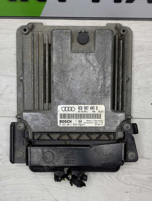 Компютър двигател AUDI A8 4E0907409B