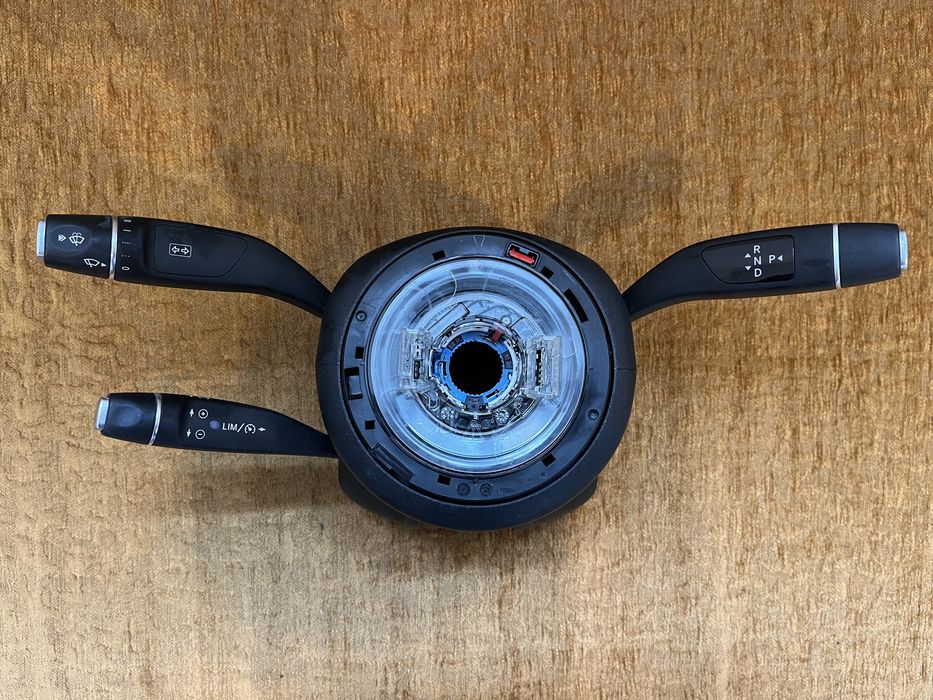 Spira / Spirala / SZL / Bloc manete volan Mercedes C Class W205