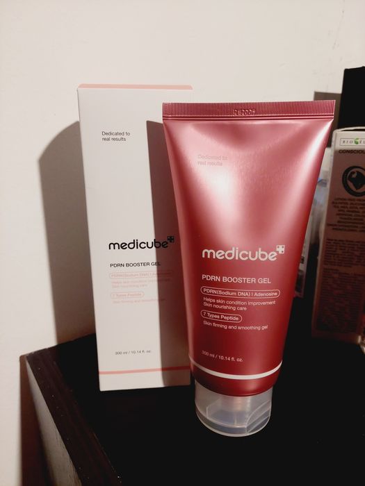 Medicube booster gel