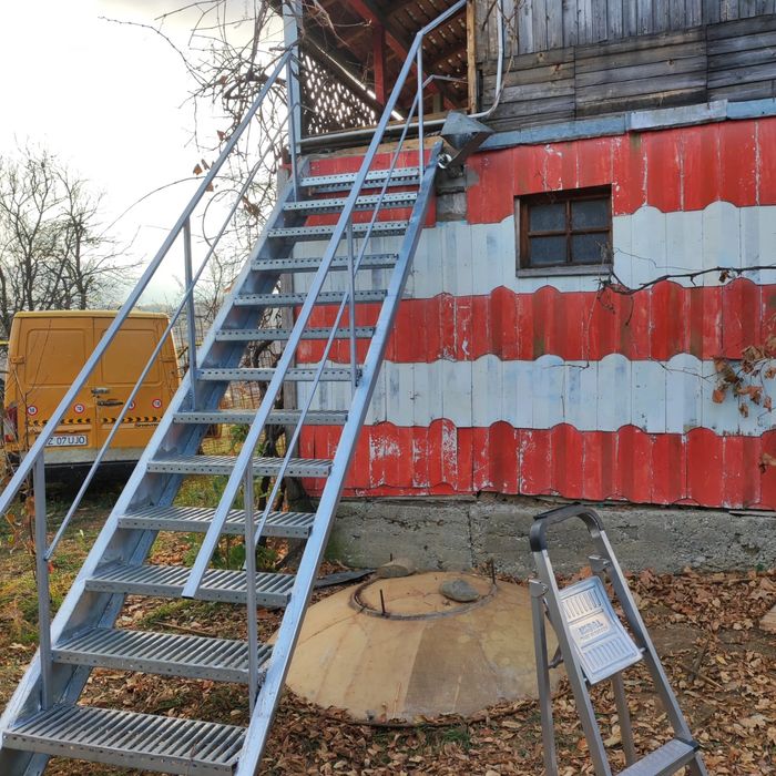 Scara metalica zincata 4828x9827