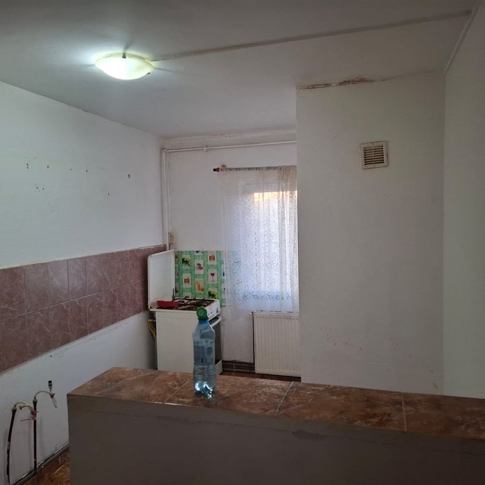 Apartament 2 camere baie bucatarie