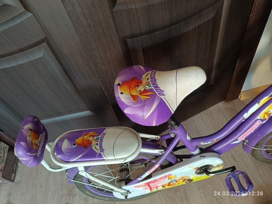 Продам велосипед 4-7 лет