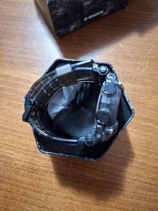 Продавам G-Shock Ga-900SKE-8AER