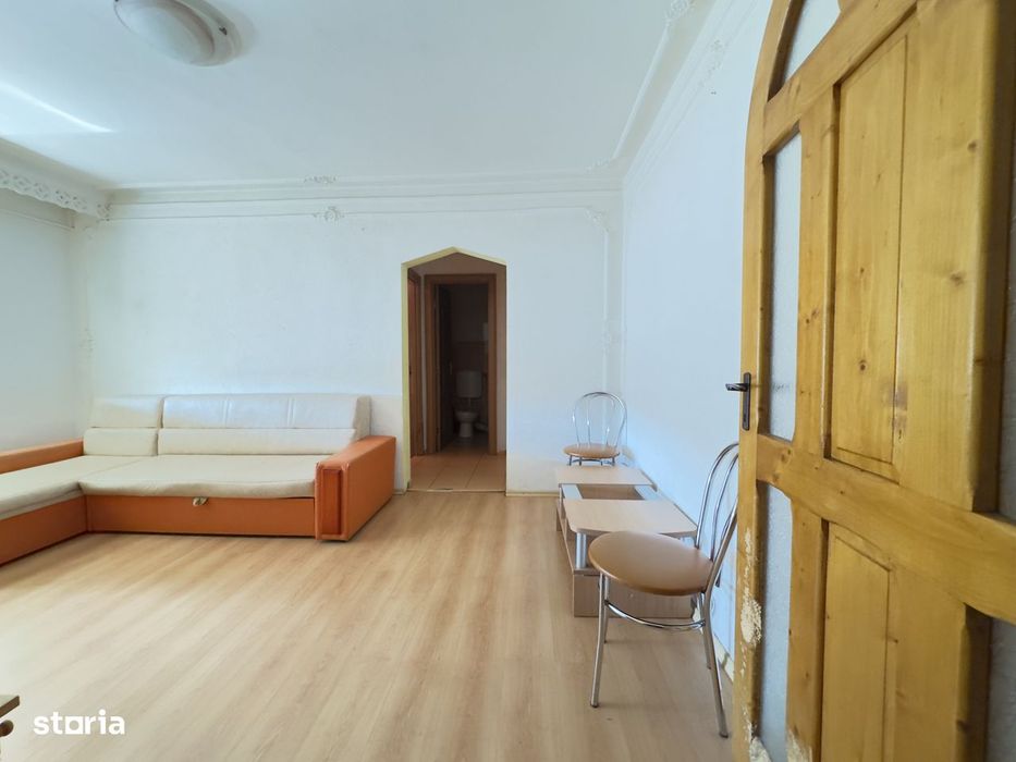 Apartament cu 2 camere | semidecomandat | Milcov - de vanzare