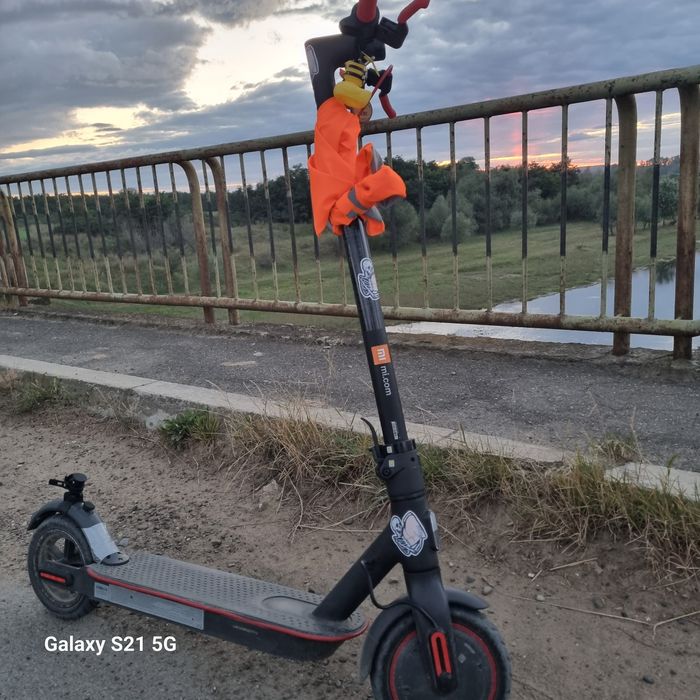 Vand trotineta xiaomi pro2 in stare foarte buna!vand urgent fara livra