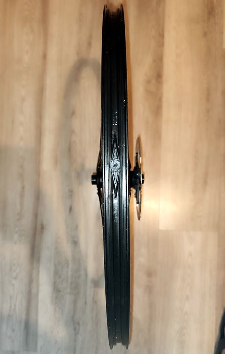 REDUCERE! Set complet roti carbon MTB 29" Bontrager