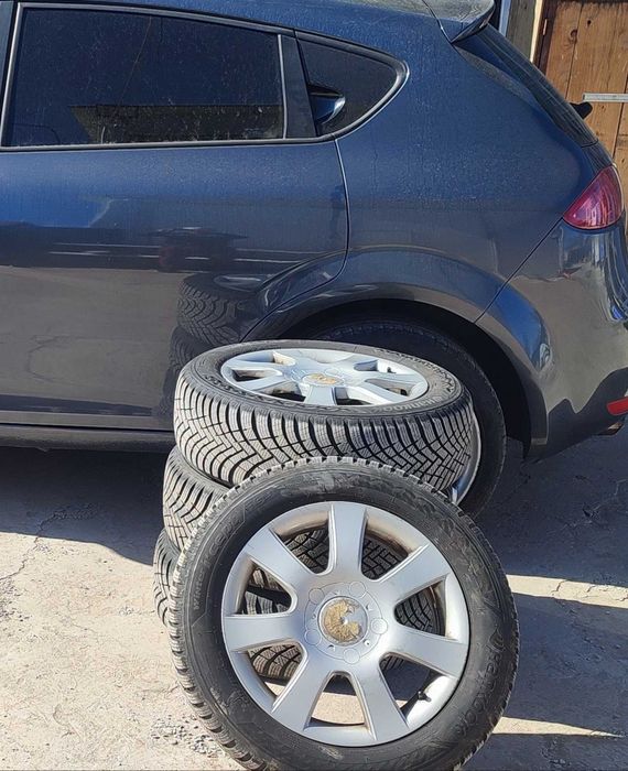 Seat Leon FR 2.0 TSI 211 CP DSG – 2011 – Full option – Întreținut