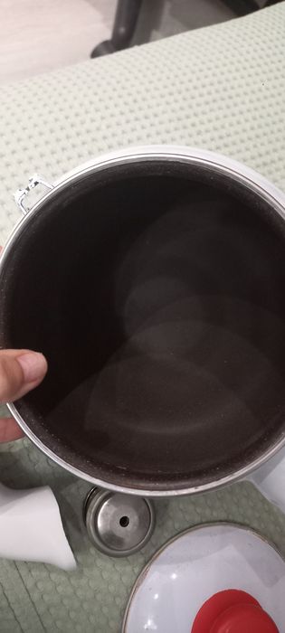 Эмалированный чайник