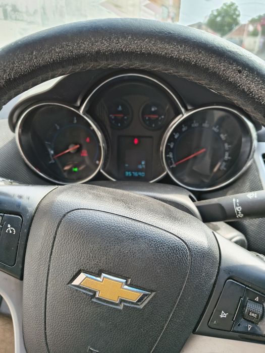 Chevrolet Cruze 2012