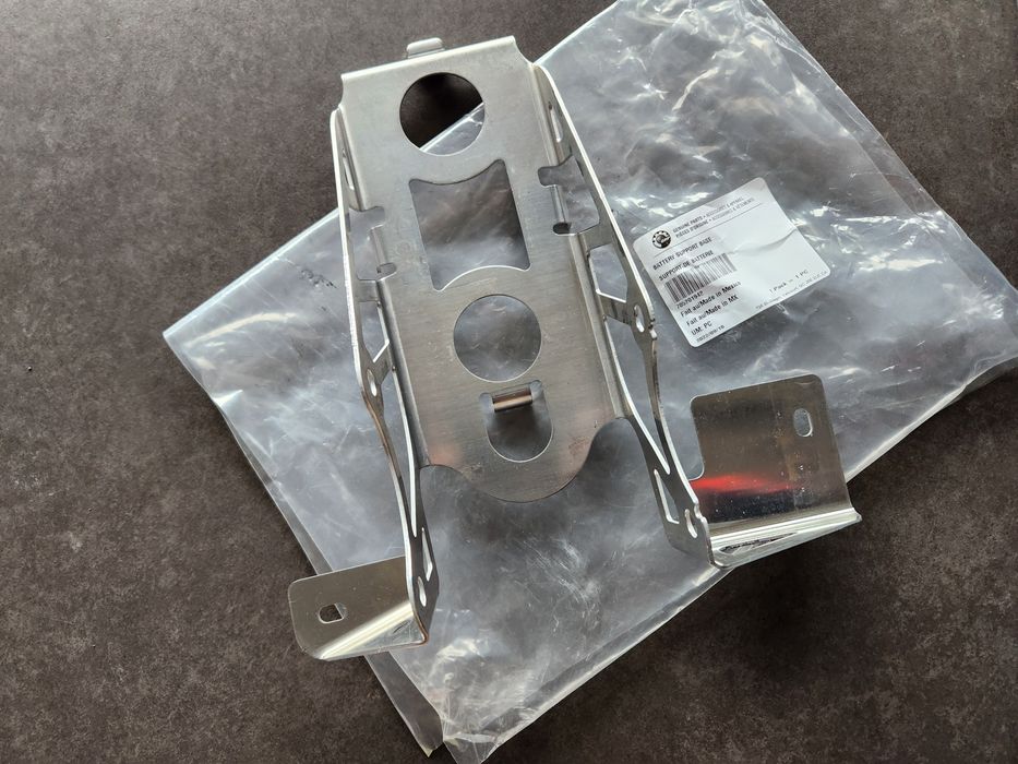 Нов Заден СЪПОРТ, Стойка за Акумулатор Can-Am Renegade 800 G1