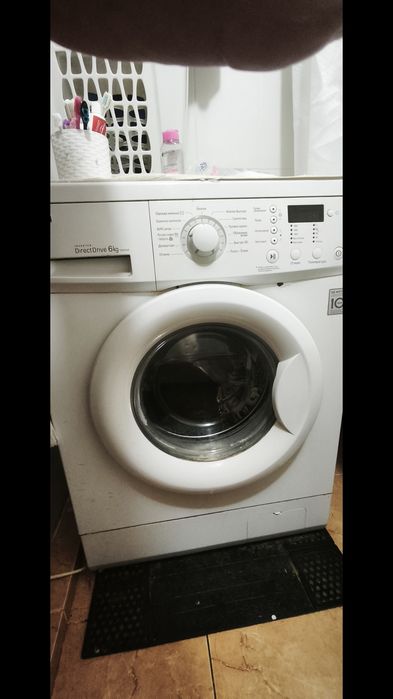 Продам стиральную машину марки LG
