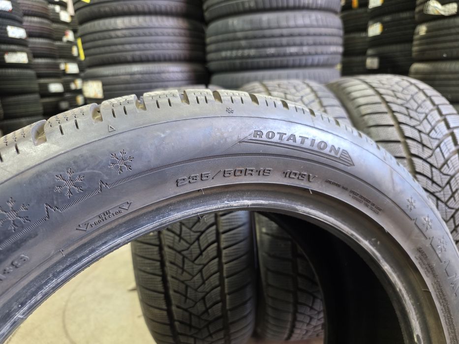 235/50/19 DUNLOP 4бр
