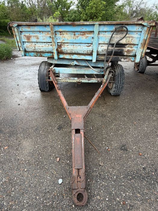 Прицеп самосвальный тракторный