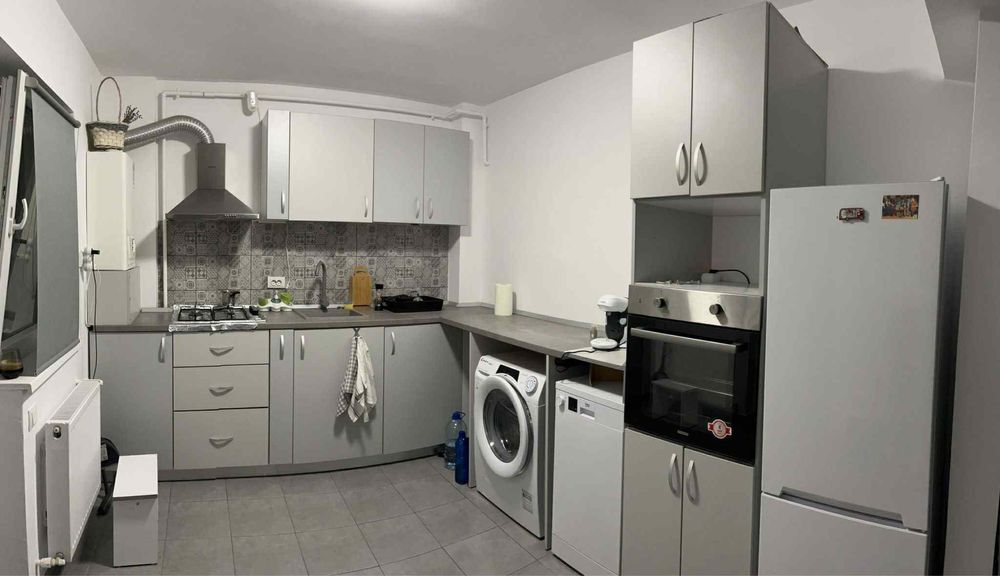 Garsoniera de vanzare zona La Strada