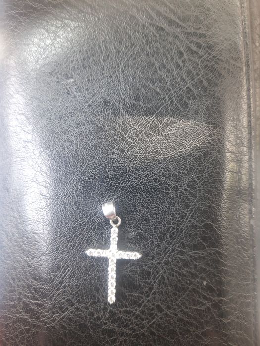 Продам кулончик серебро