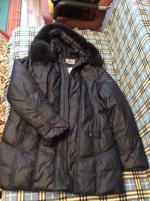 Продам зимнюю куртку