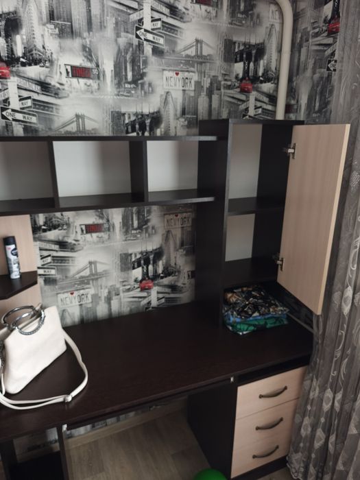 Компьютерный стол